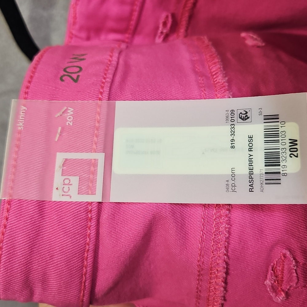 JCP JC Penney Raspberry Rose Plus Size 20W Skinny Jeans - Picture 8 of 13